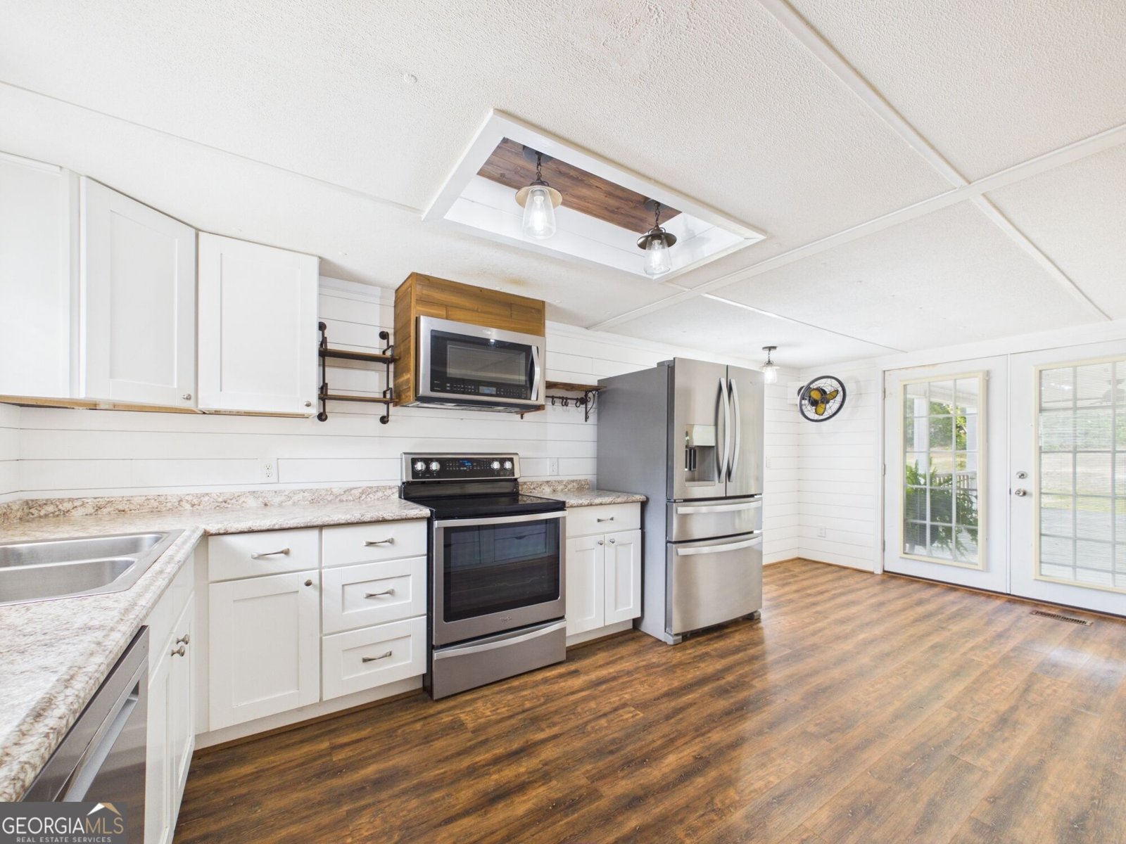 170 Lakeshore Drive Ivey - Photo 9