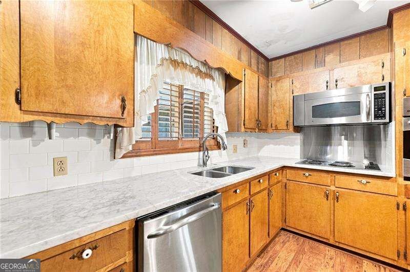 327 Green Drive Canton - Photo 18