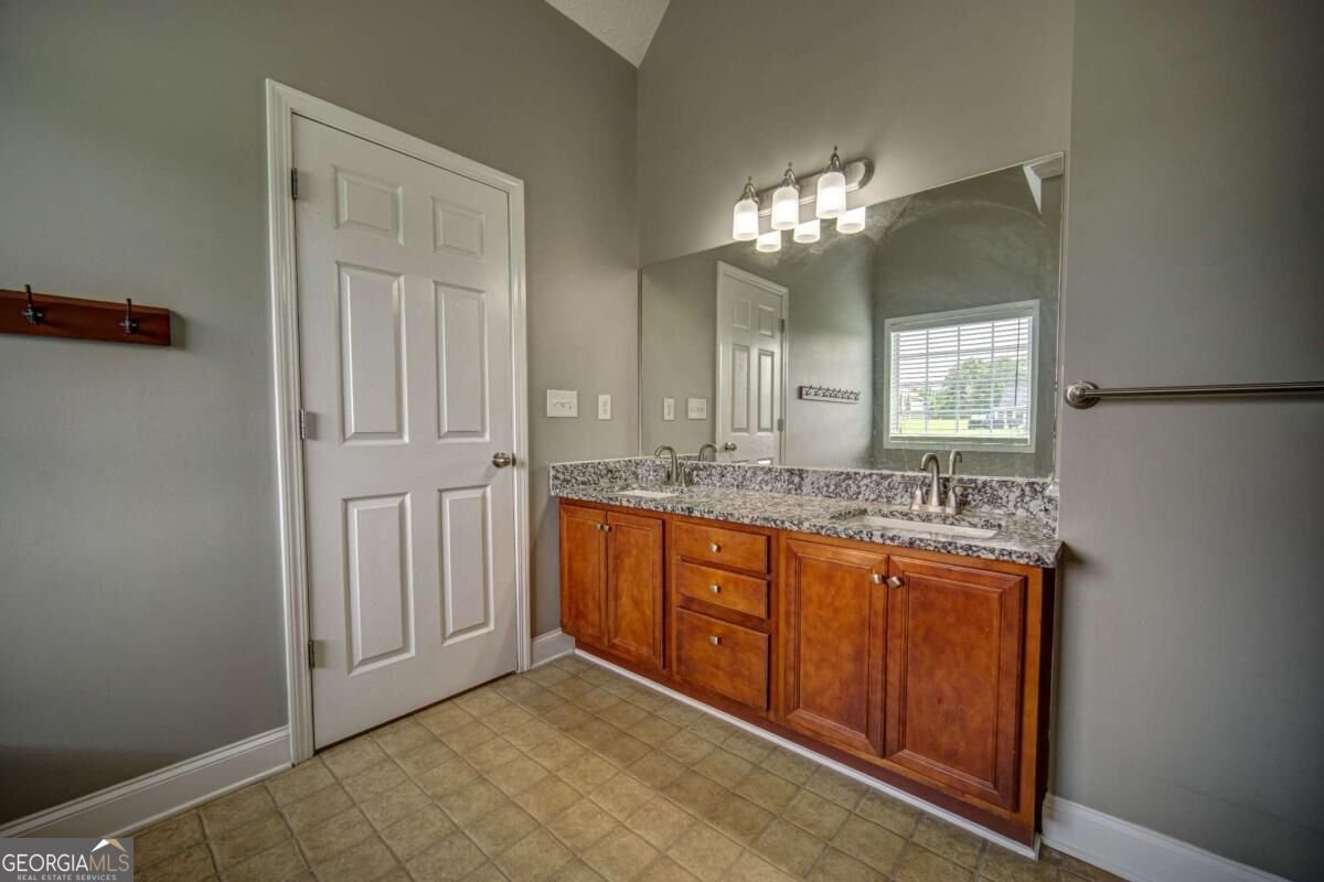 249 Hedgewood Drive Hampton - Photo 57