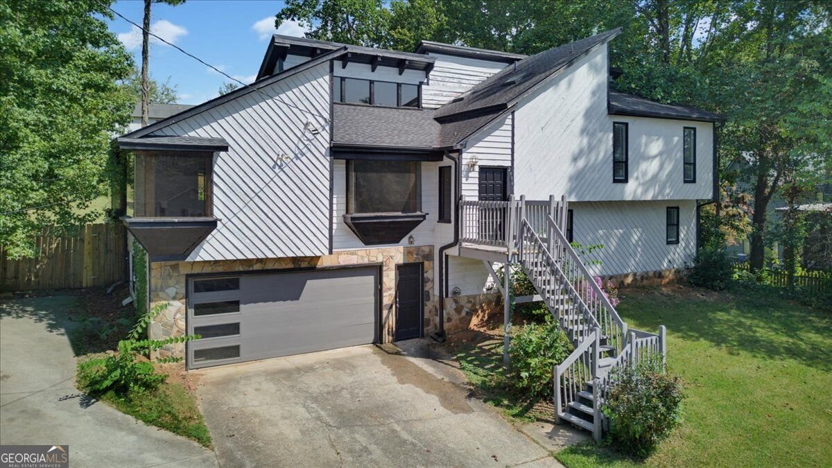 2996 Rockbridge Road Marietta - main photo