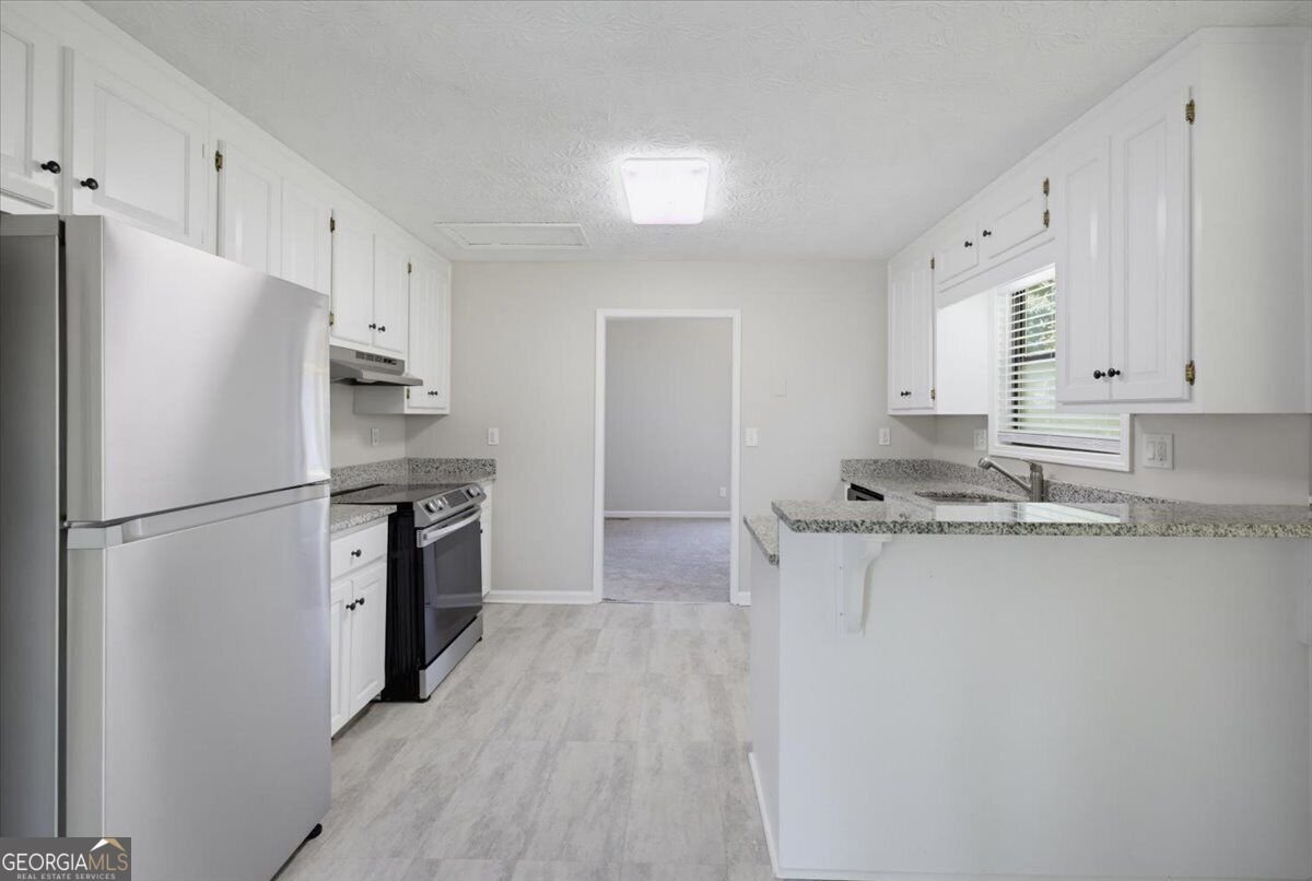 2996 Rockbridge Road Marietta - Photo 11
