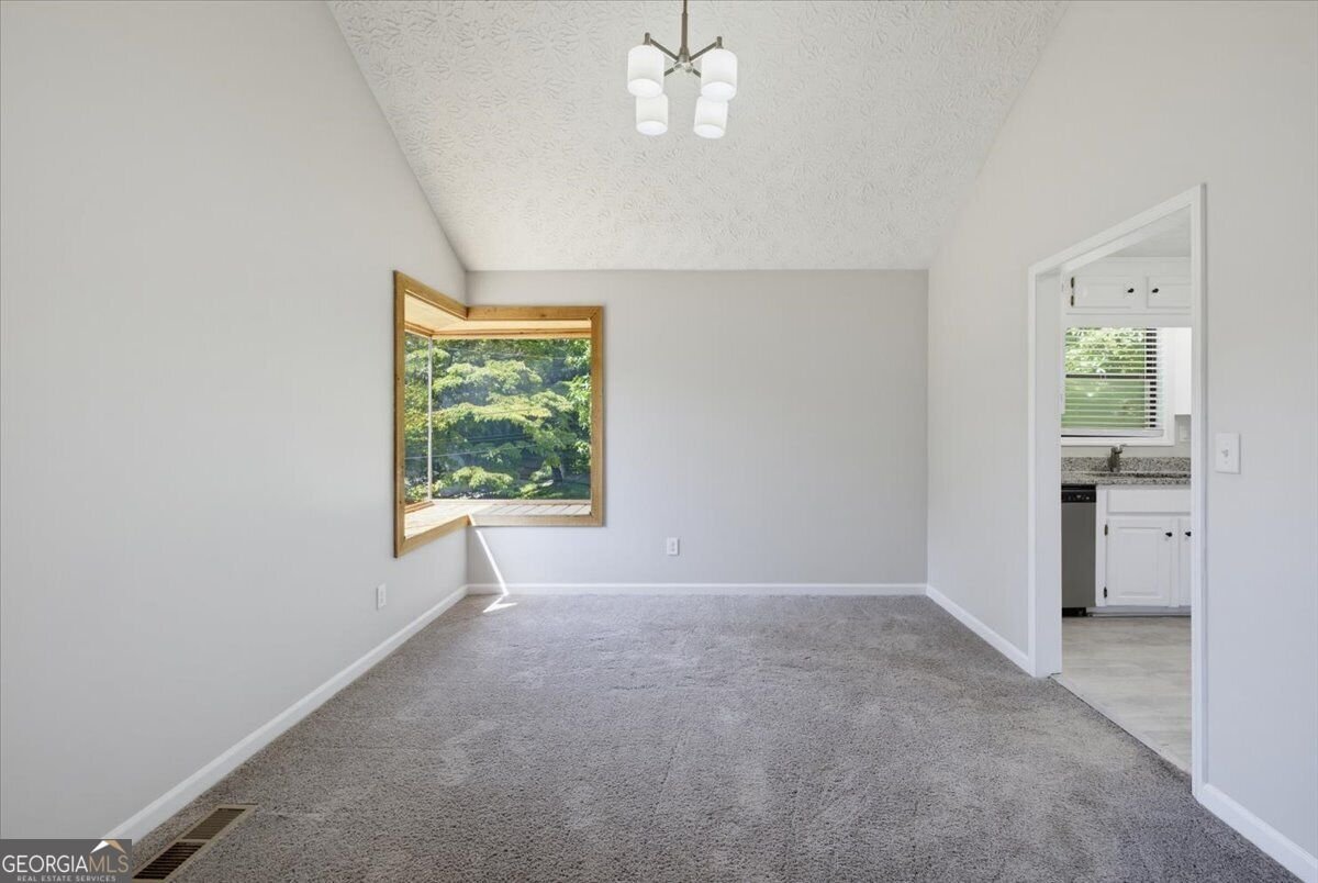 2996 Rockbridge Road Marietta - Photo 9
