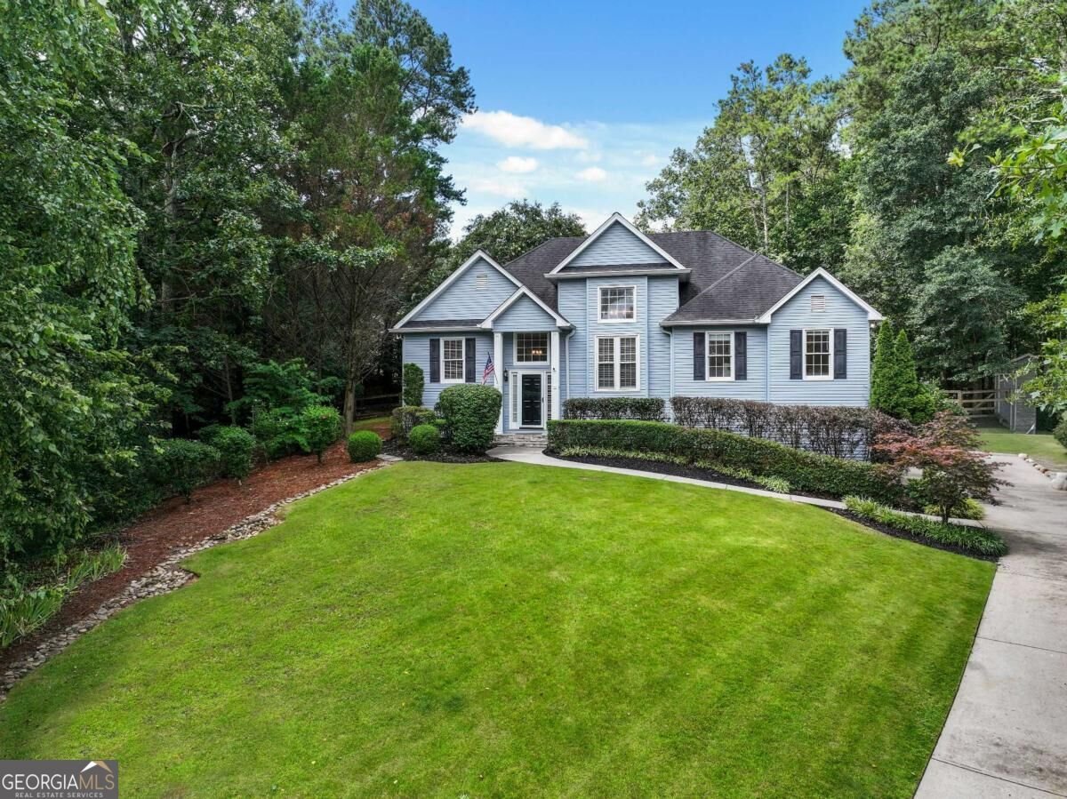 8260 Stonebrook Court Cumming - main photo