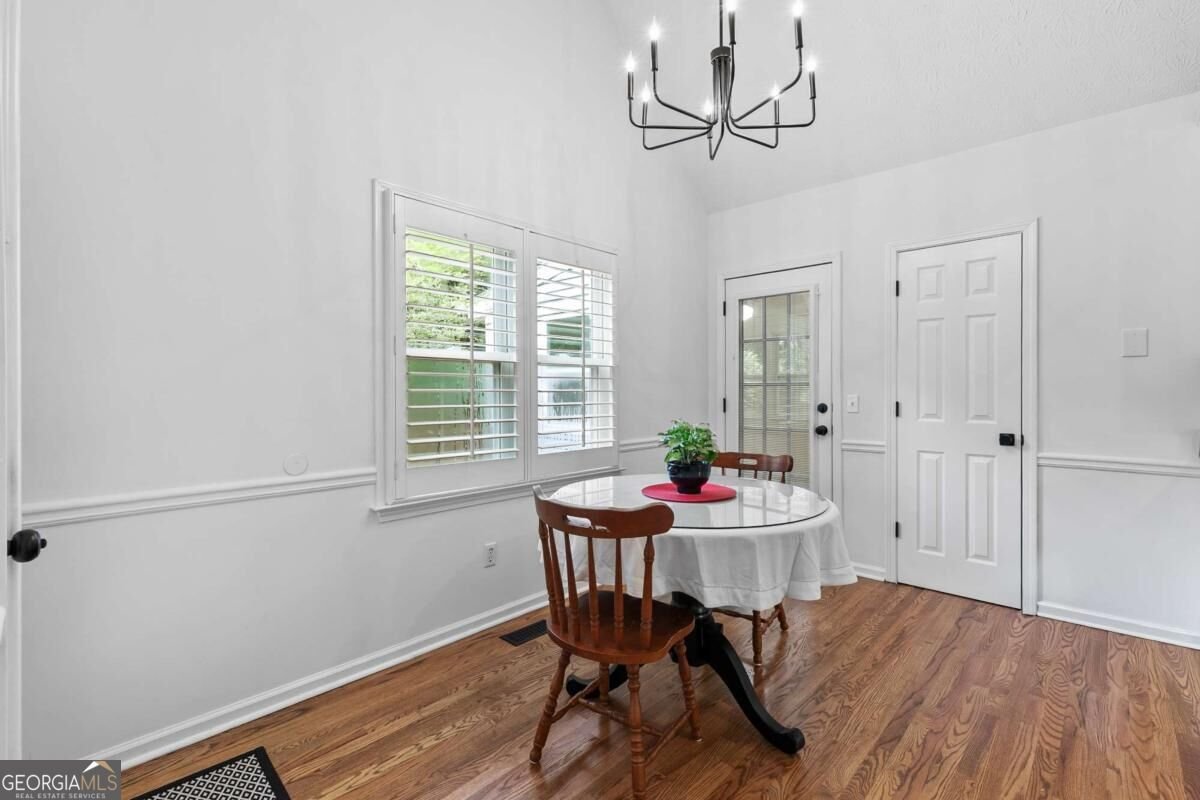 8260 Stonebrook Court Cumming - Photo 17