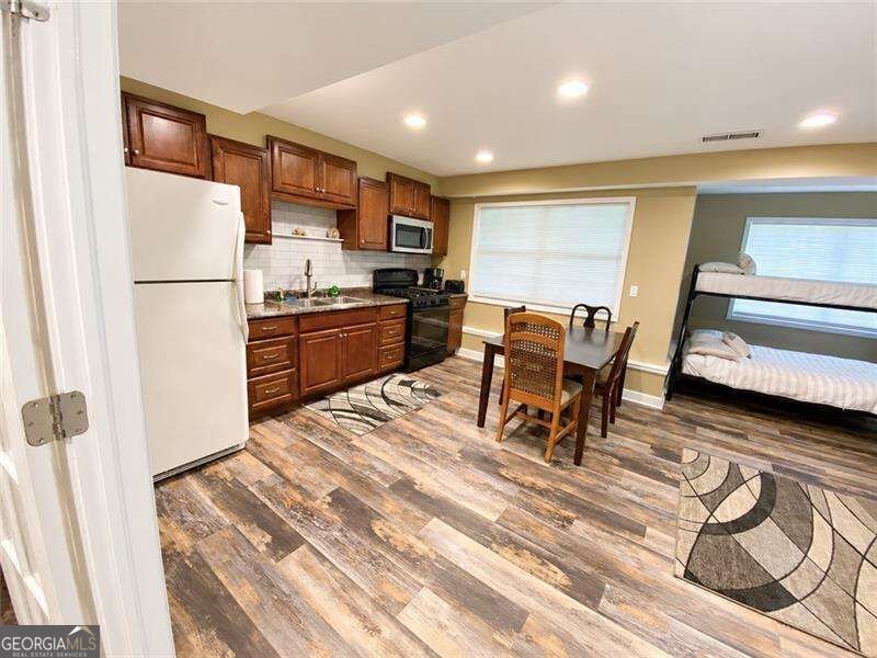 1204 Towne Harbor Court Woodstock - Photo 16