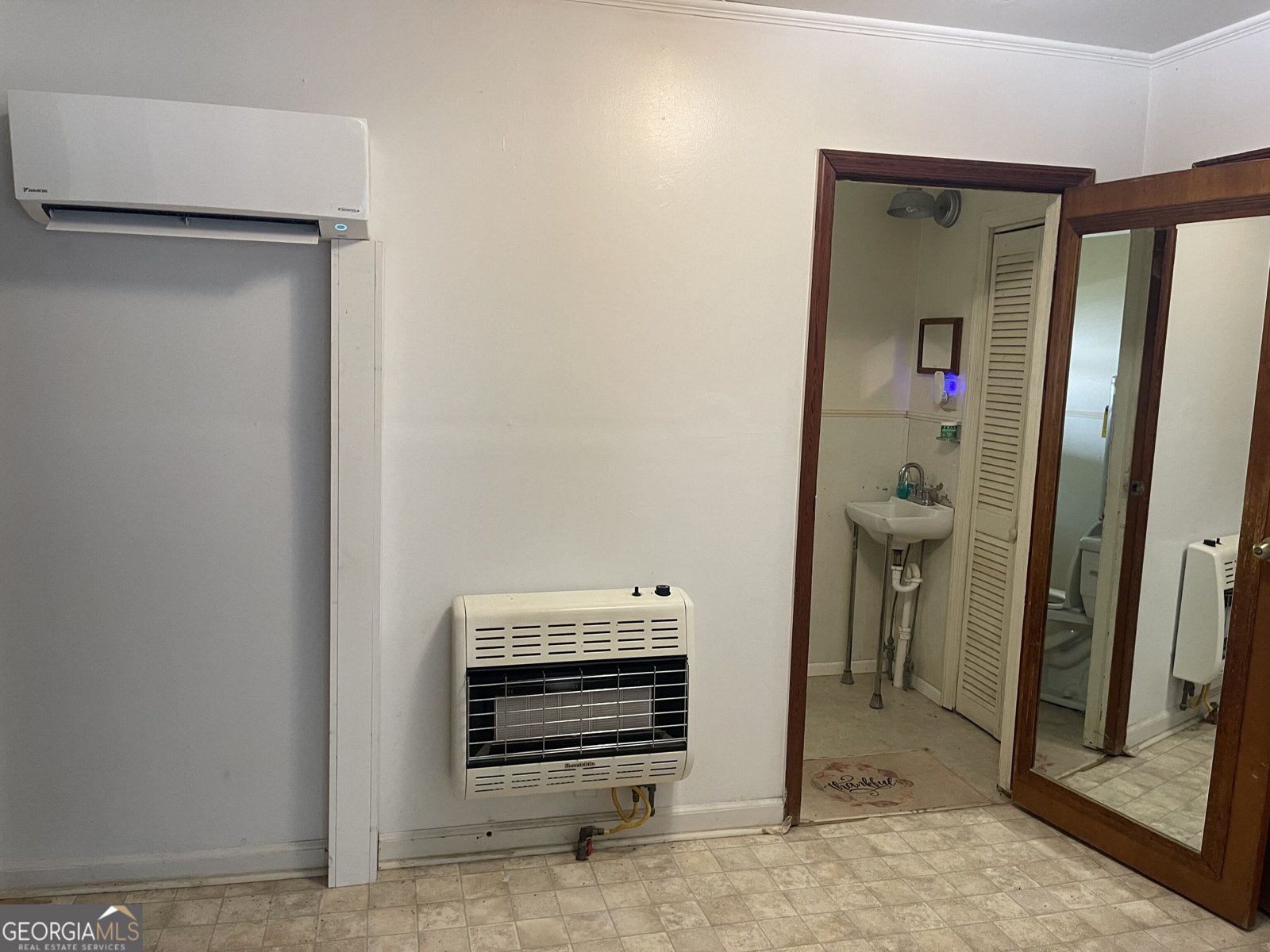 72 Darby Road Covington - Photo 8