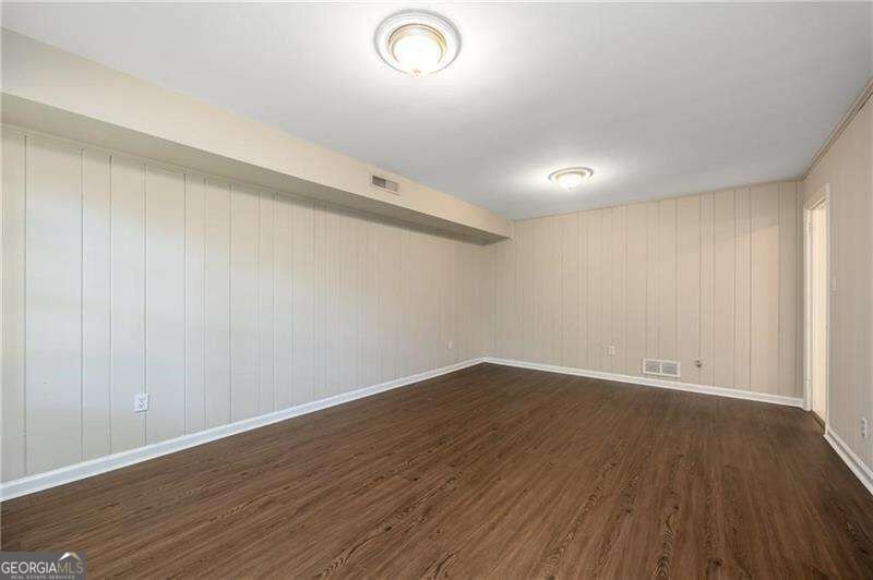 535 Valley Lane Atlanta - Photo 13