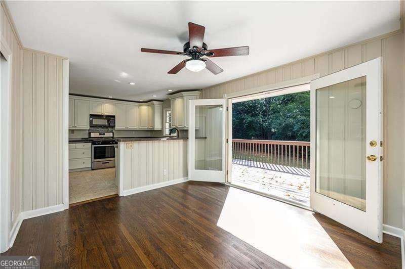 535 Valley Lane Atlanta - Photo 9