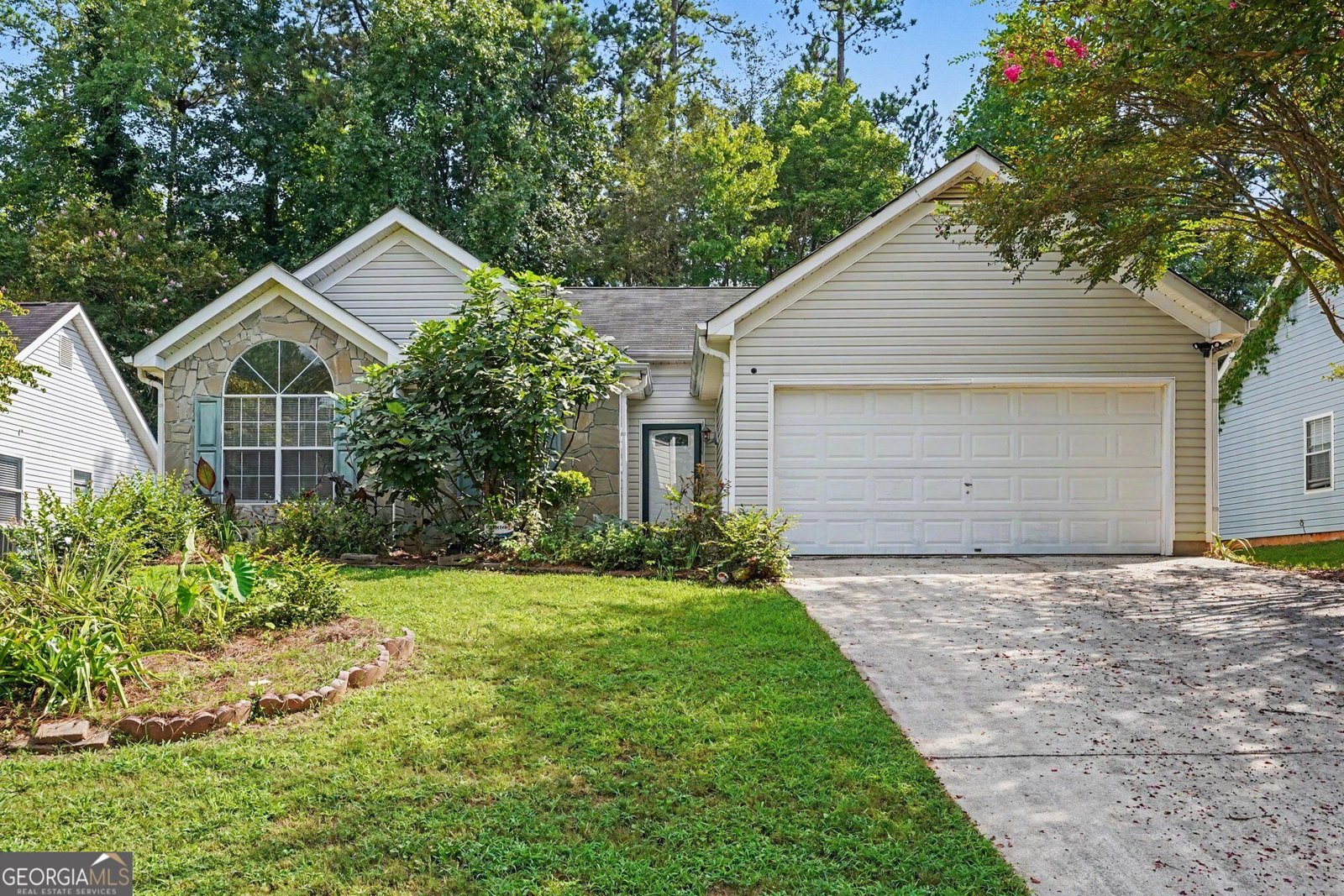 834 Sweetwater Way Mcdonough - main photo