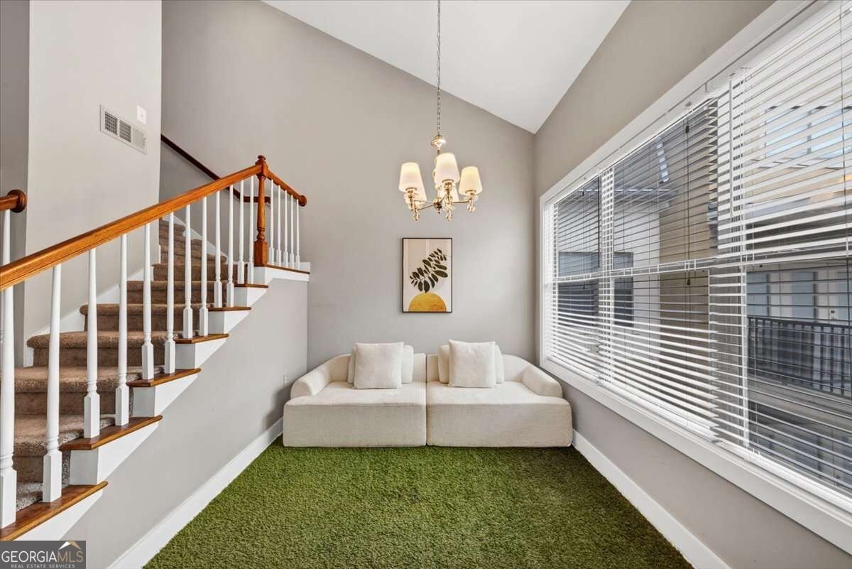 799 Hammond Drive Sandy Springs - Photo 9