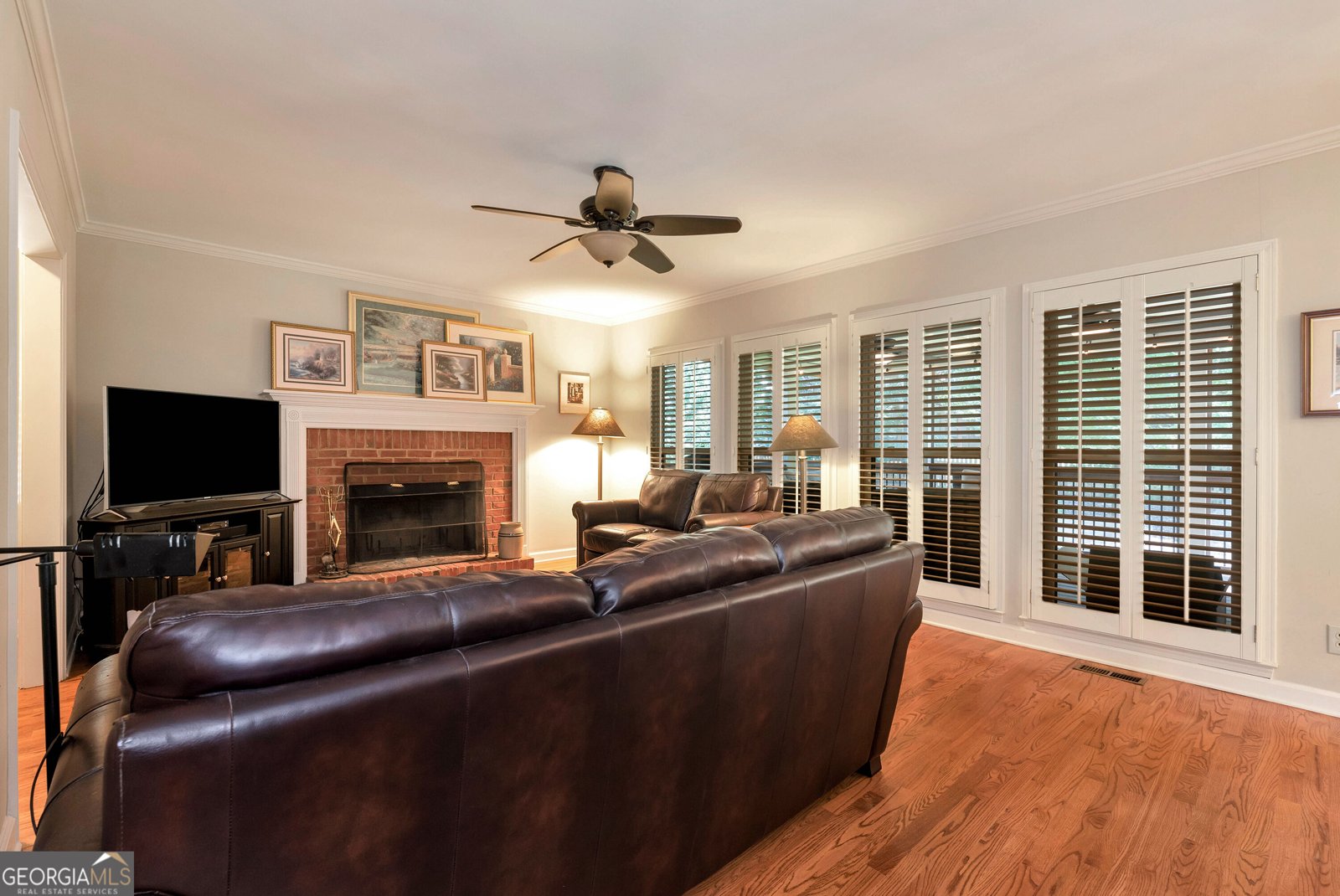 2462 Collins Port Cove Suwanee - Photo 10