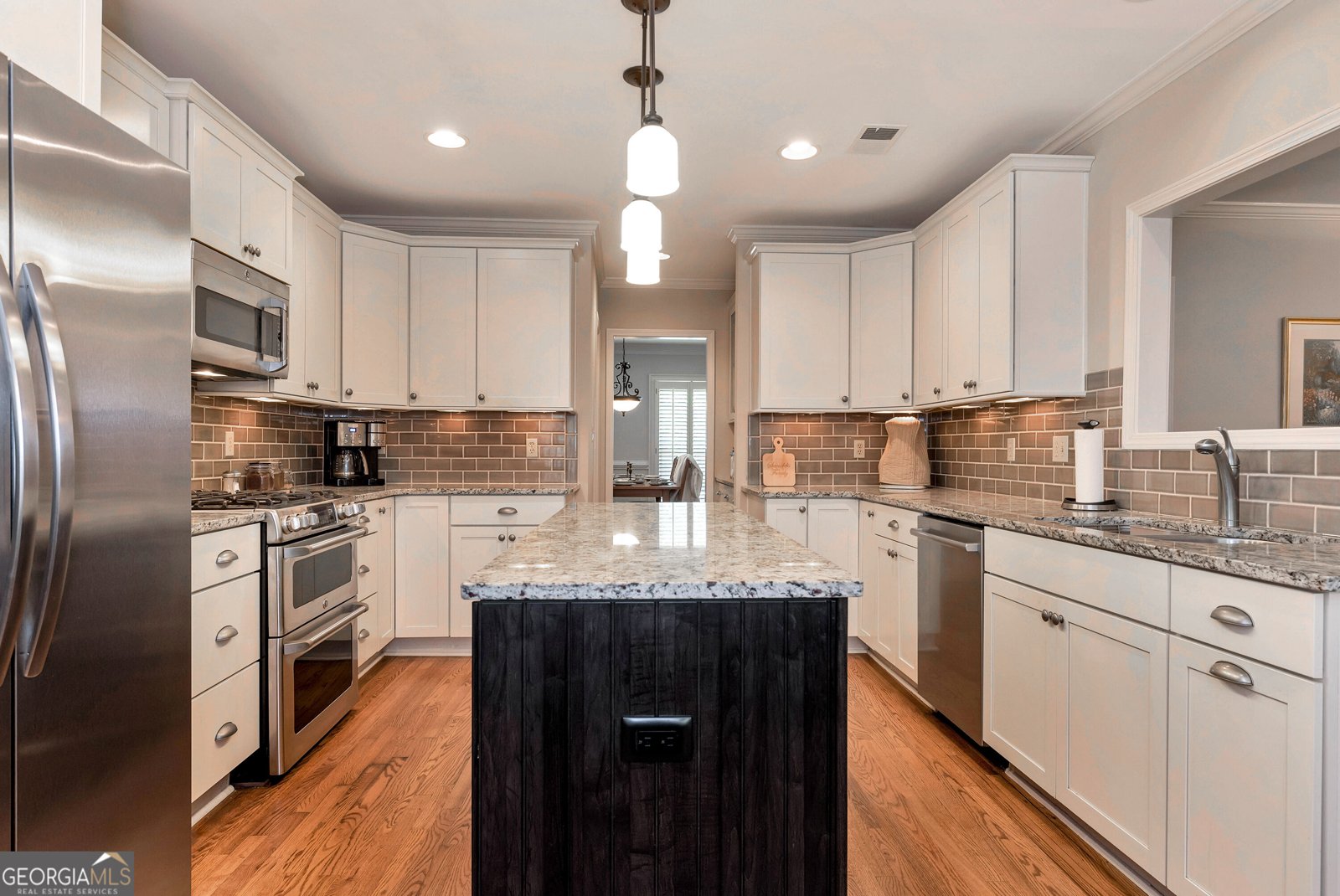 2462 Collins Port Cove Suwanee - Photo 17