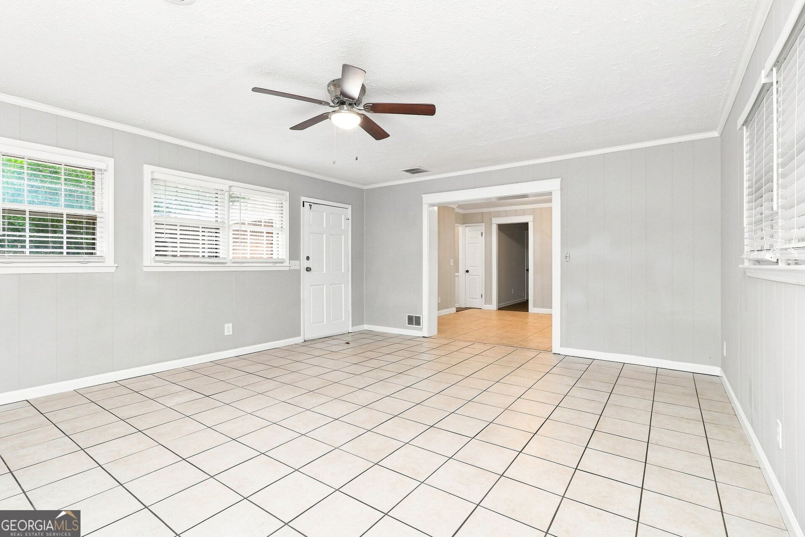 2321 Hollyridge Drive Marietta - Photo 11