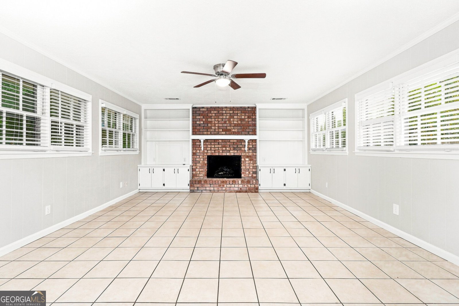 2321 Hollyridge Drive Marietta - Photo 13