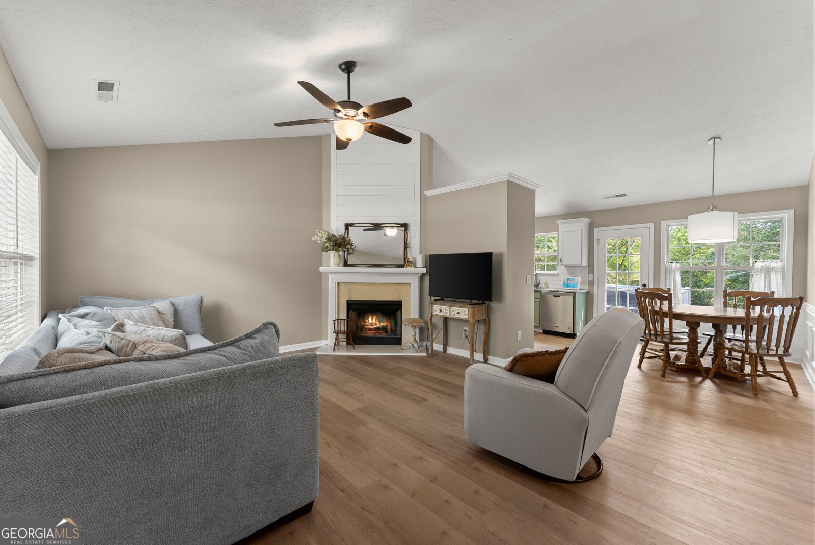 8315 Deliah Way Gainesville - Photo 17