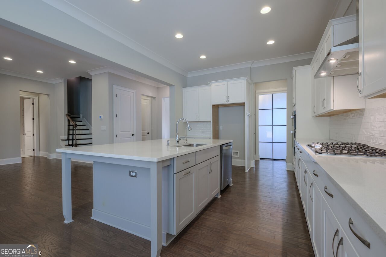 5048 Dinant Drive Johns Creek - Photo 13