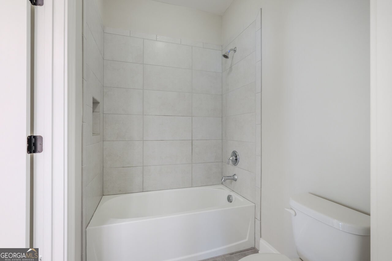 5048 Dinant Drive Johns Creek - Photo 39