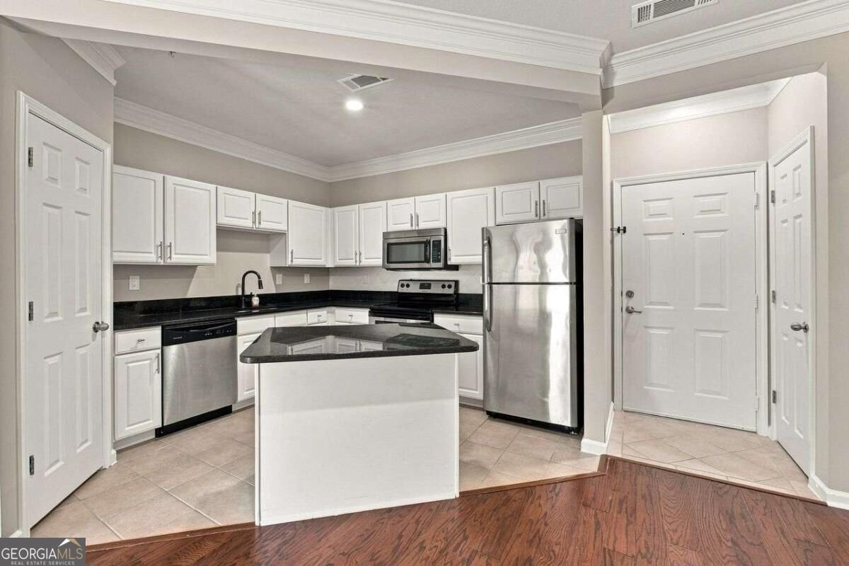 1850 Cotillion Drive Atlanta - Photo 7