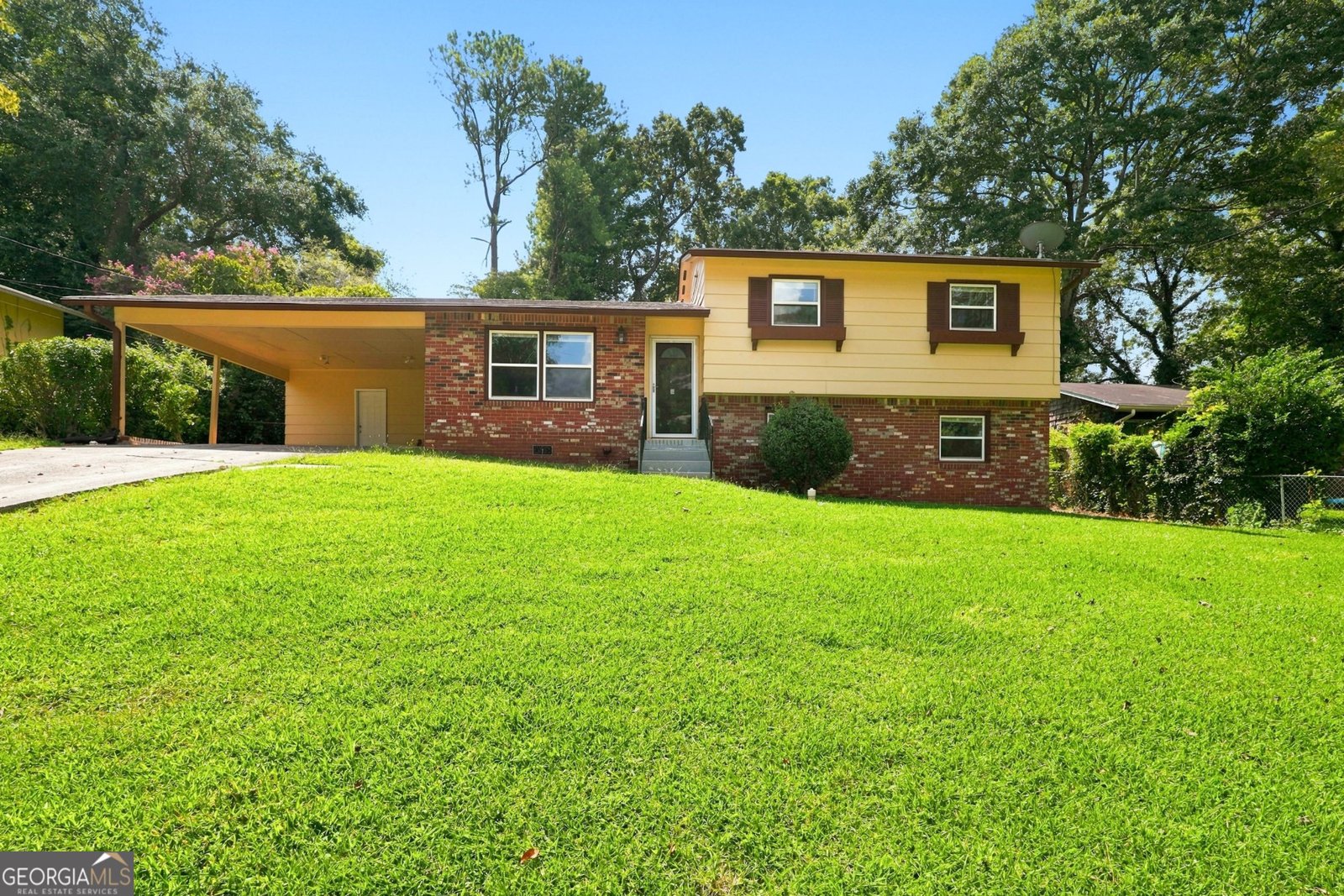 3713 Elkridge Drive Decatur - main photo