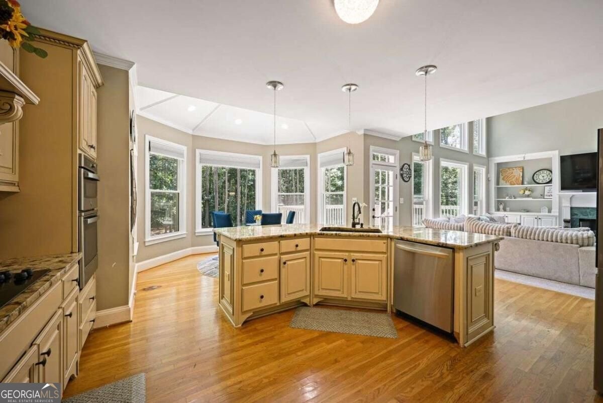200 Dewdrop Court Johns Creek - Photo 13