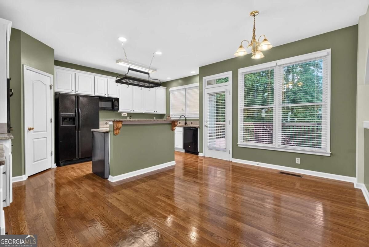 192 Mistybrook Circle Stone Mountain - Photo 16