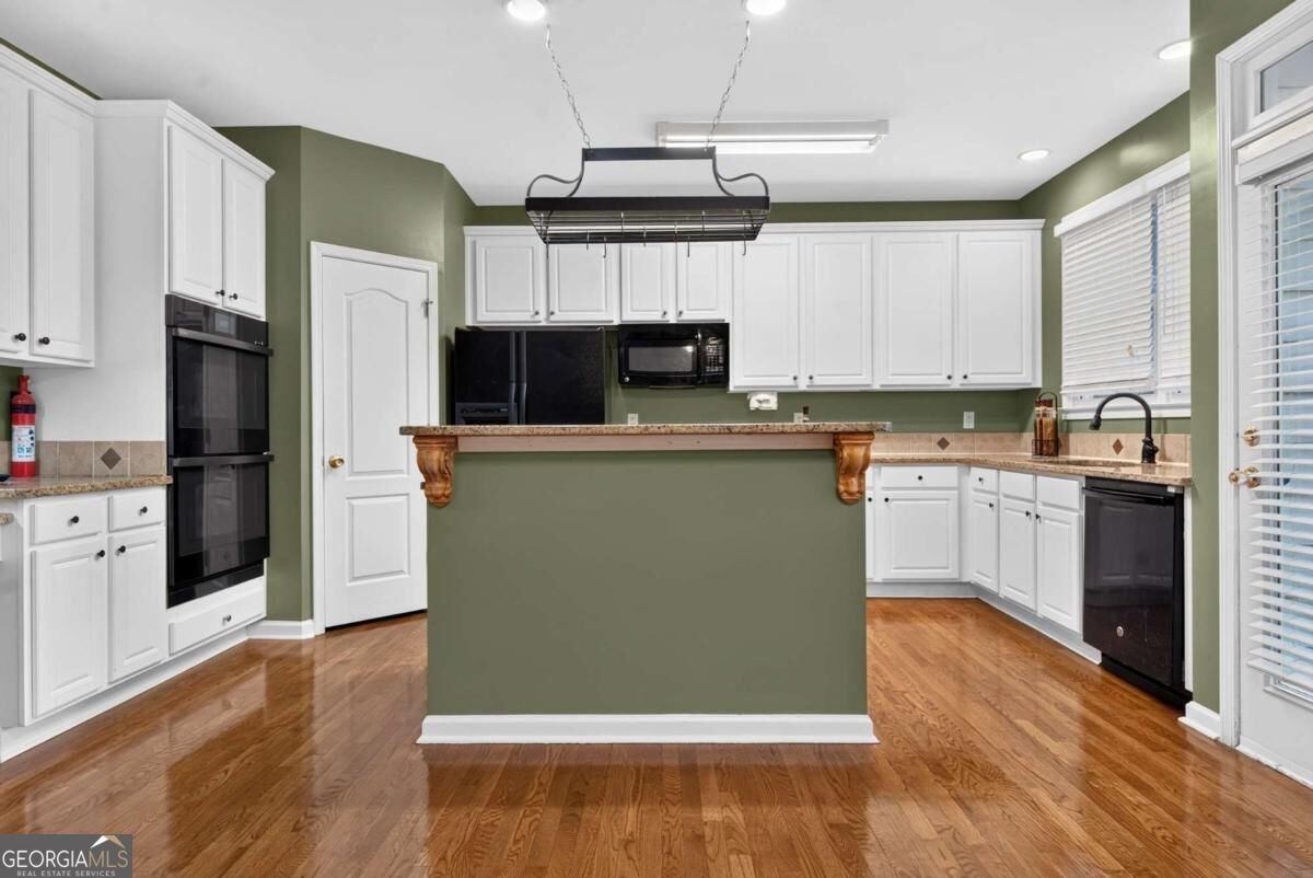 192 Mistybrook Circle Stone Mountain - Photo 18