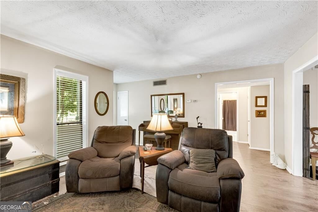 605 Dunbar Drive Atlanta - Photo 6