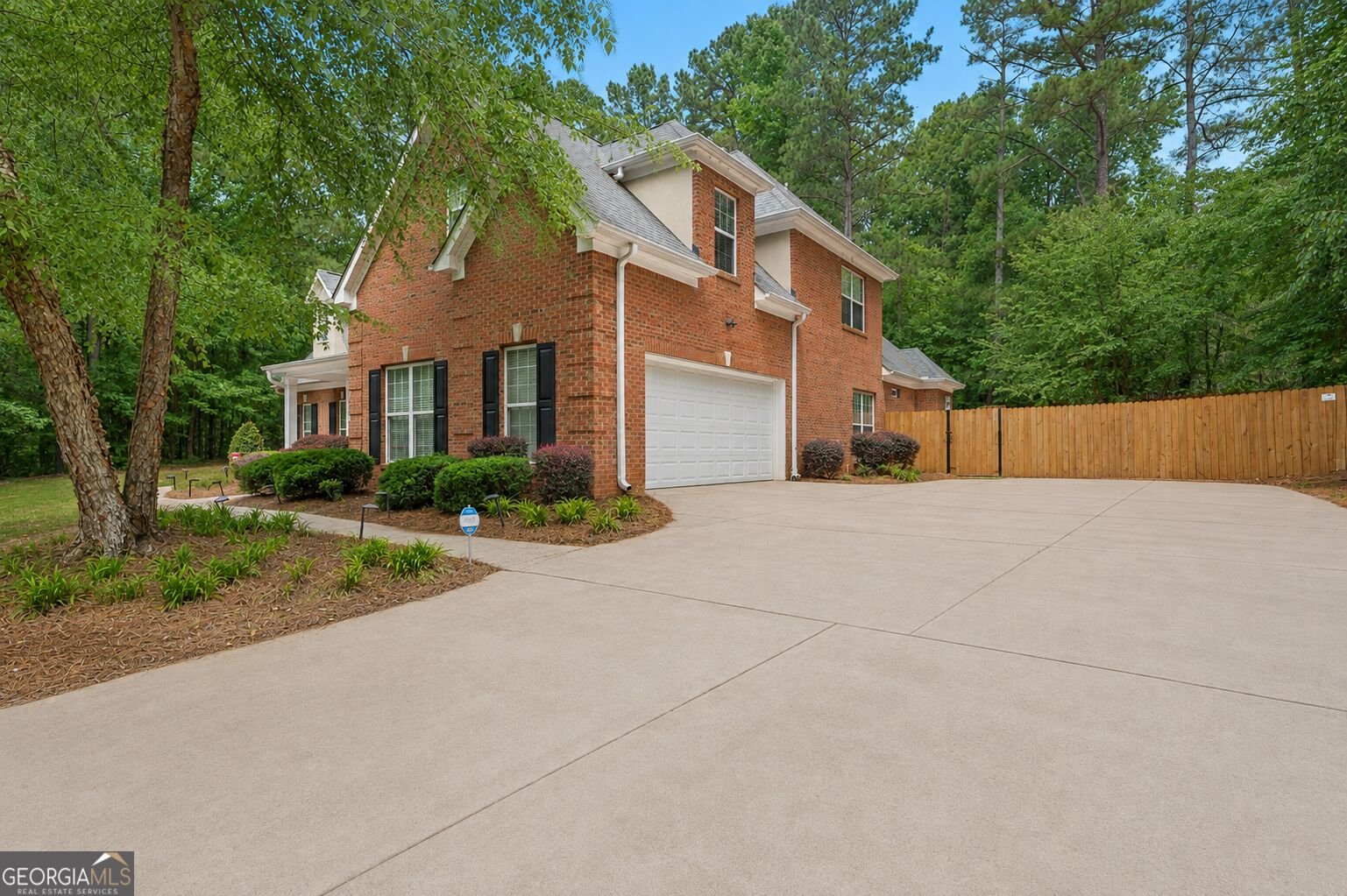 795 Huiet Drive McDonough - main photo