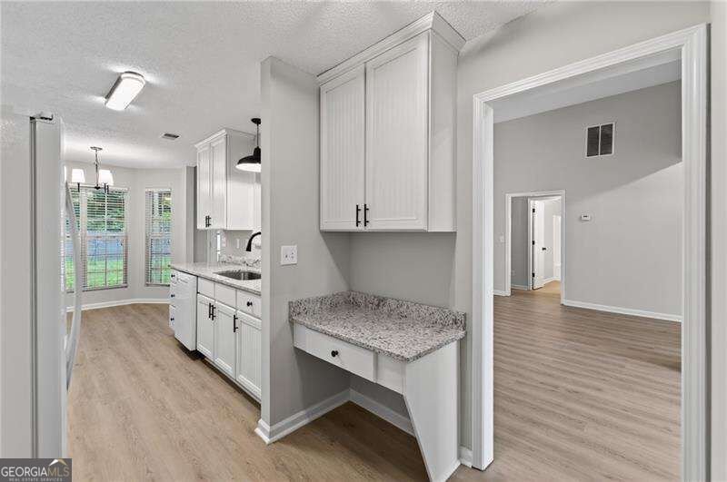 159 Drake Way Stockbridge - Photo 19
