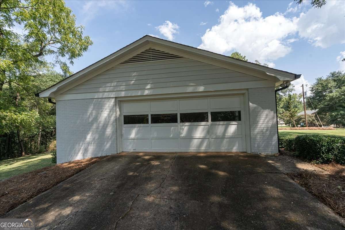 235 Sandstone Drive Athens - Photo 43