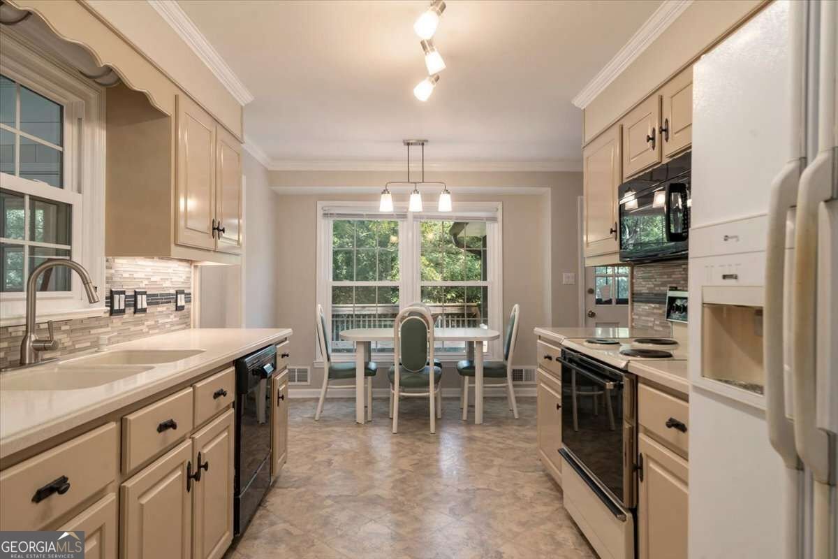 235 Sandstone Drive Athens - Photo 9