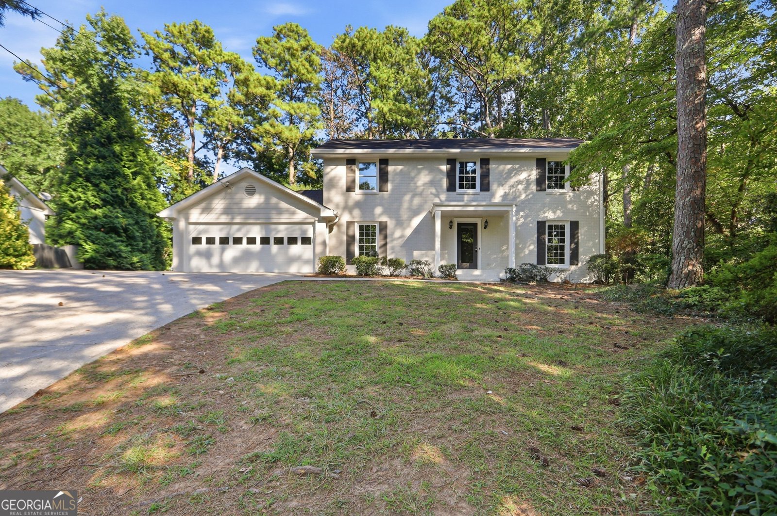 1215 Lake Crest Terrace Roswell - main photo