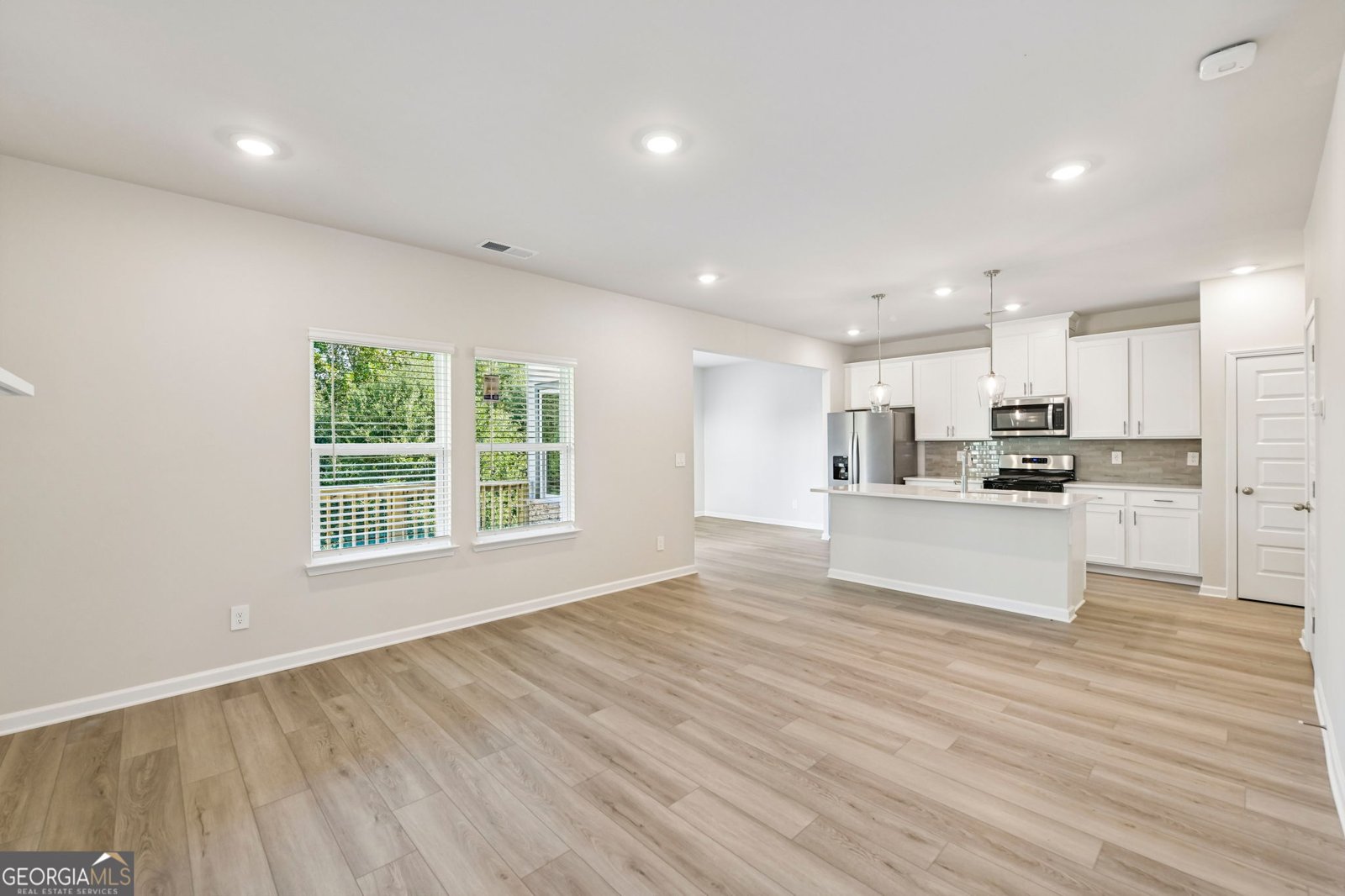 5045 Margot Way Cumming - Photo 10