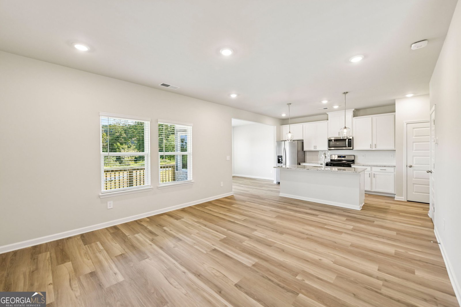 5035 Margot Way Cumming - Photo 10