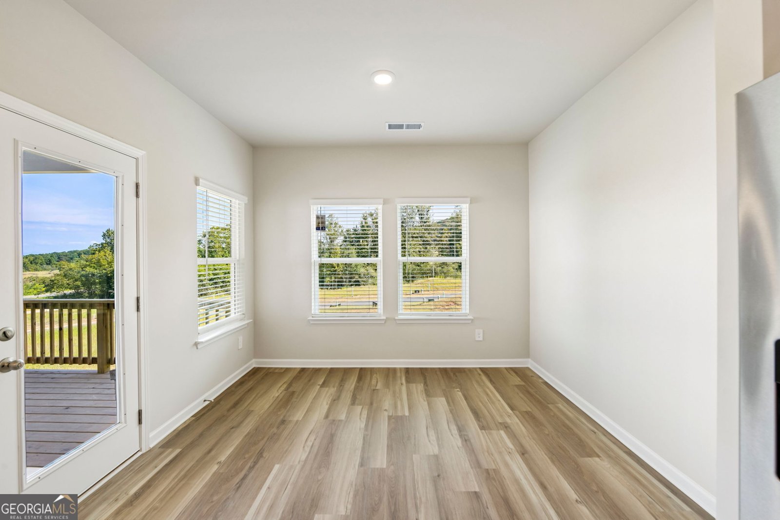 5035 Margot Way Cumming - Photo 15