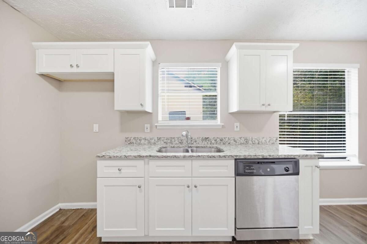 2883 Knollberry Lane Decatur - Photo 8