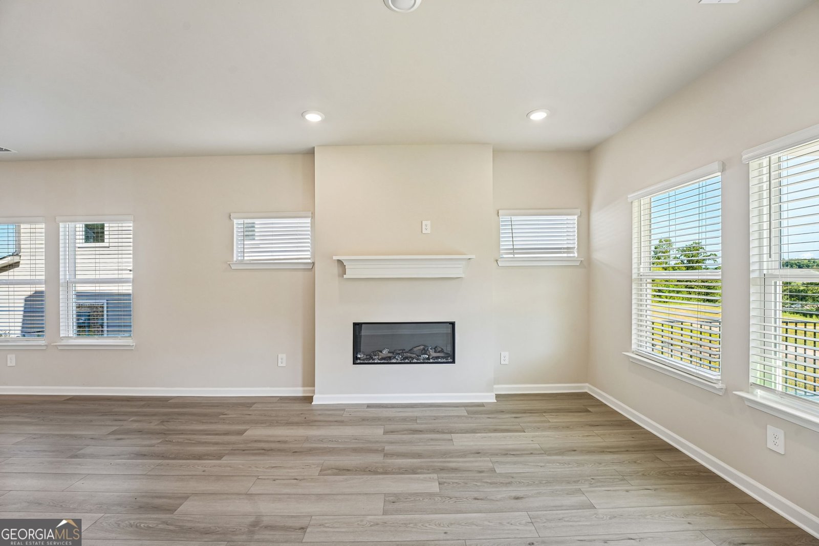 5025 Margot Way Cumming - Photo 10