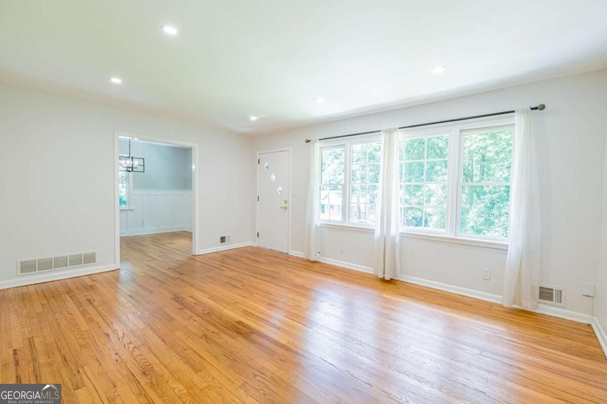 280 Worthington Drive Marietta - Photo 9