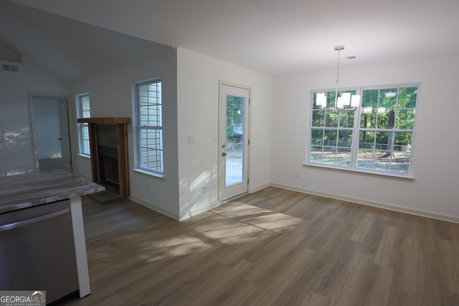 61 Concord Court Concord - Photo 10