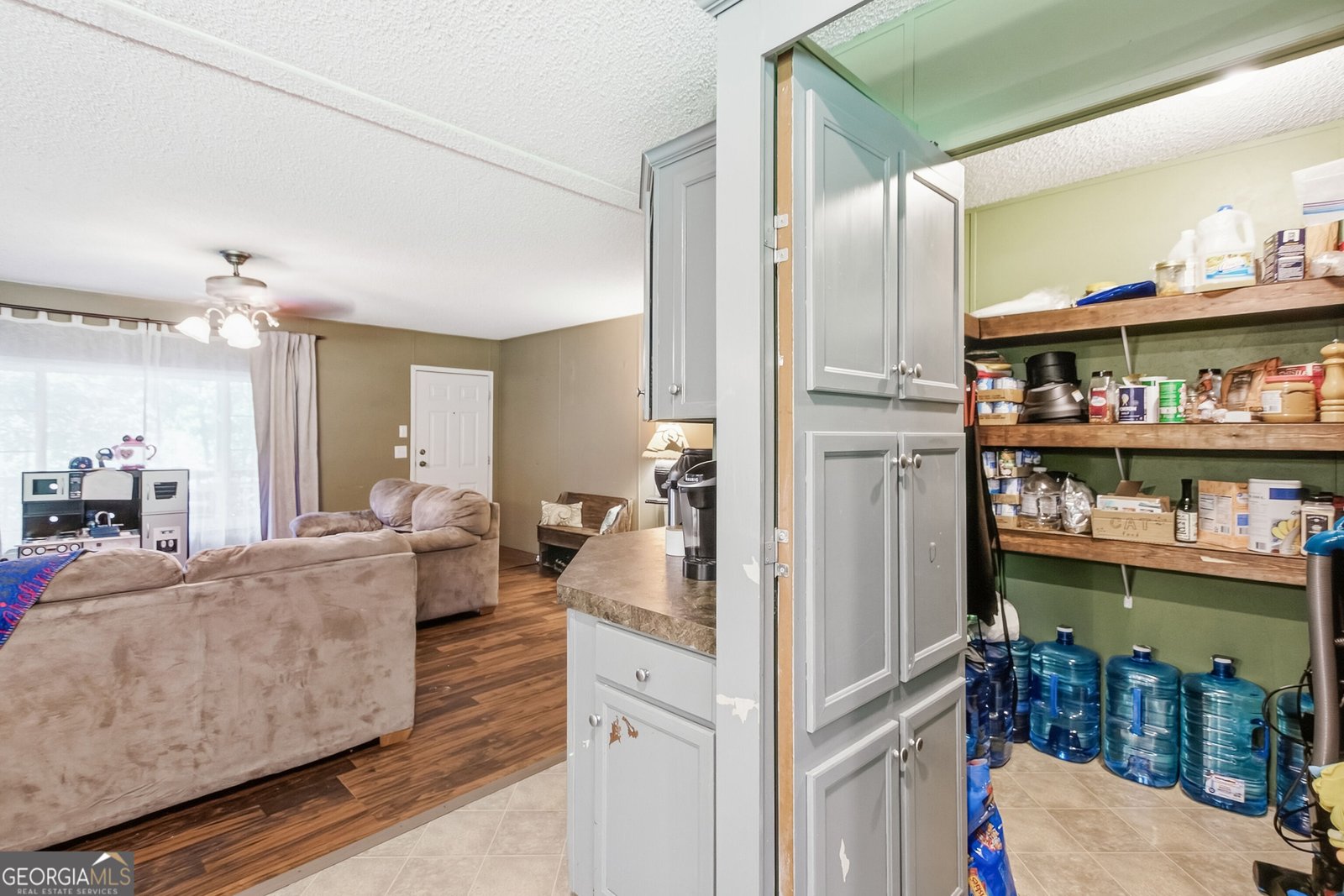 701 Hollywood Church Road Clarkesville - Photo 6