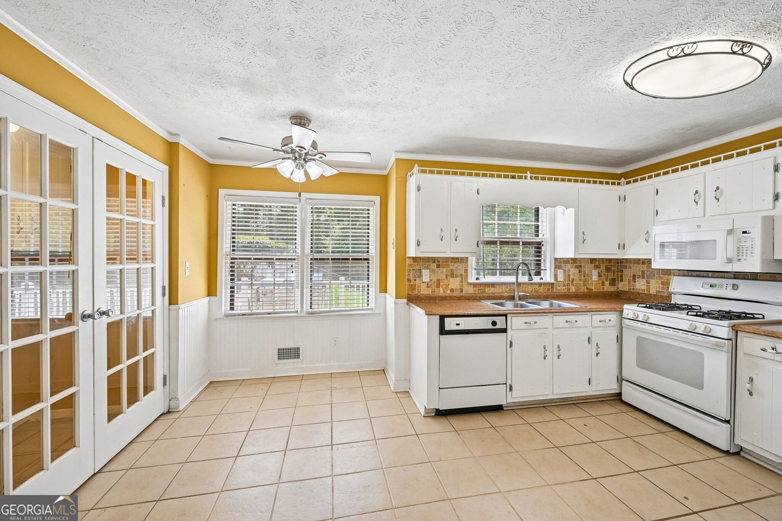 6092 Lakeshore Drive Mableton - Photo 10