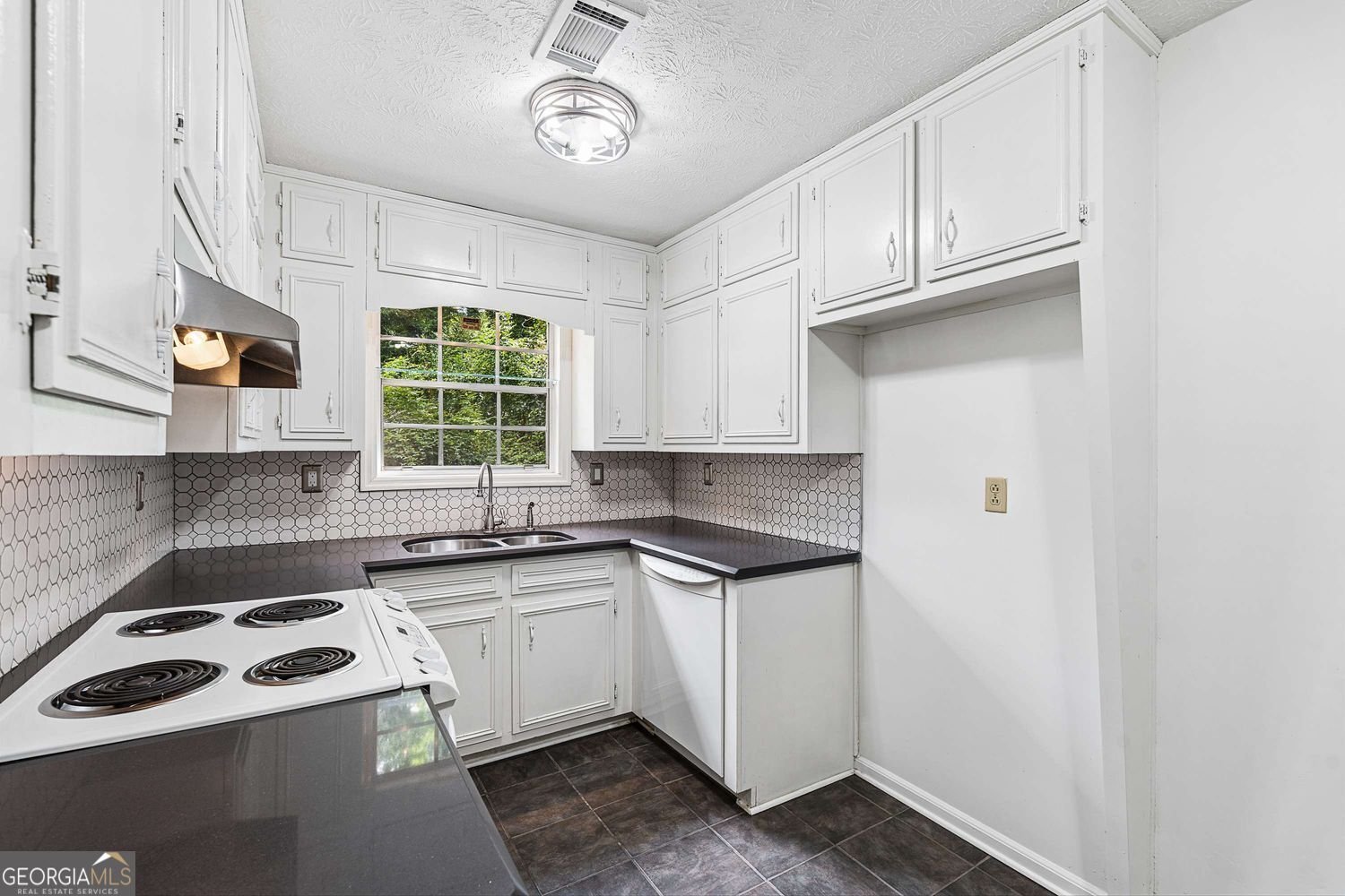 750 Dunleith Court Stone Mountain - Photo 10