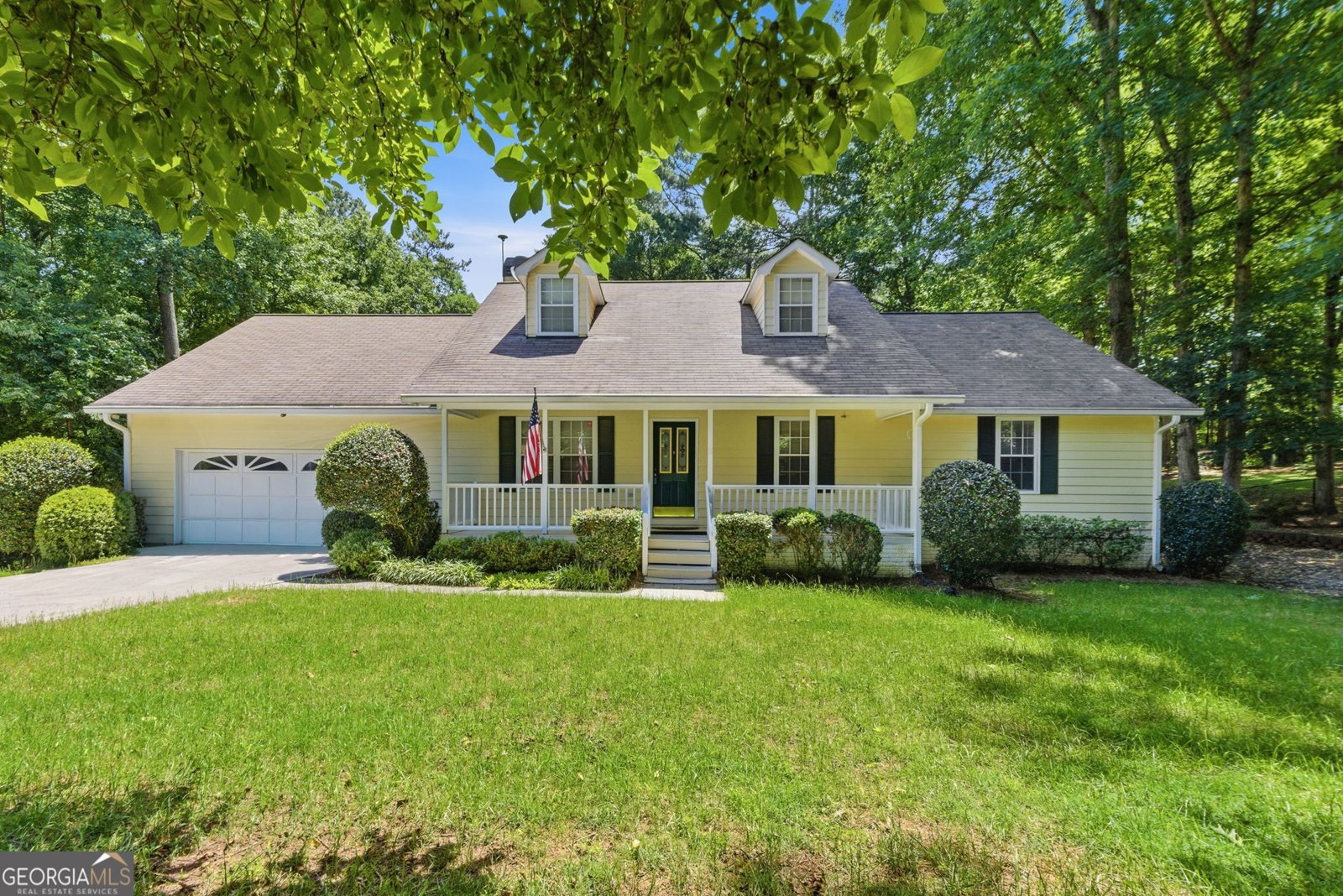 156 Brentwood Way Stockbridge - main photo