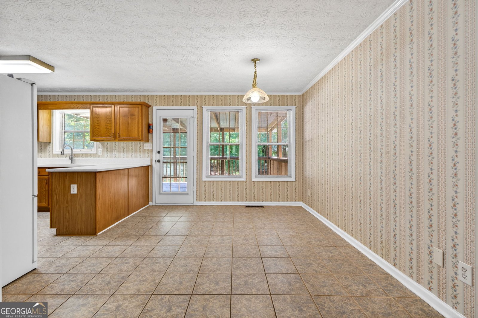 156 Brentwood Way Stockbridge - Photo 7
