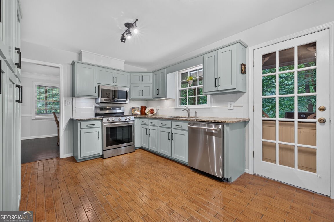 4276 Logans Court Loganville - Photo 16