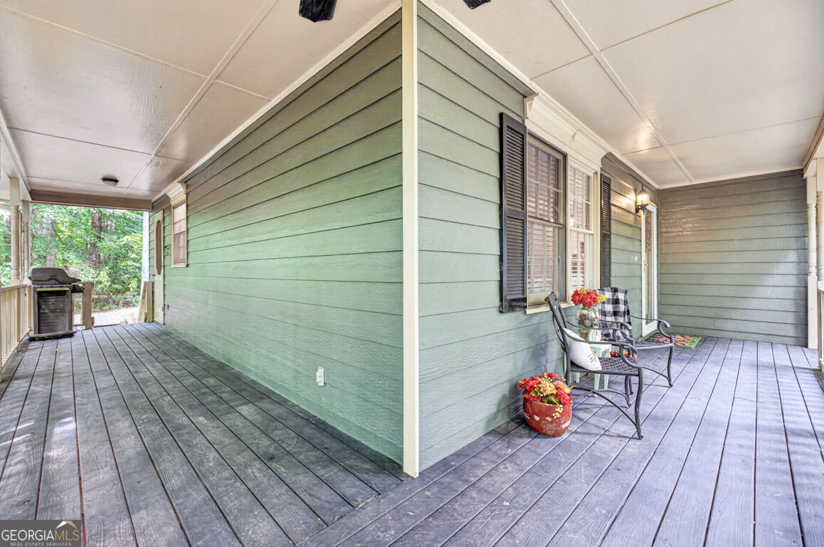 4276 Logans Court Loganville - Photo 8