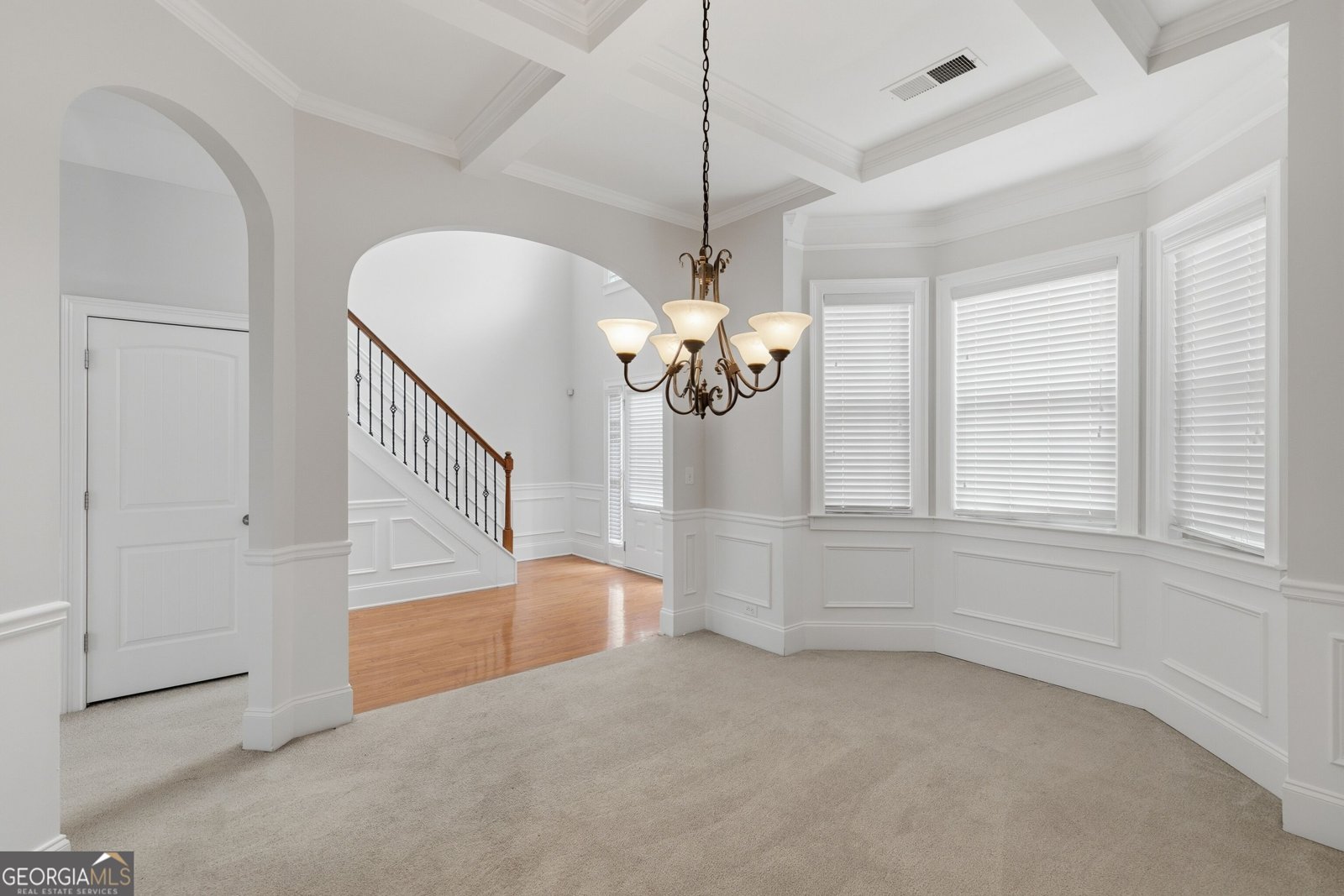 217 Saintvry Path Atlanta - Photo 6