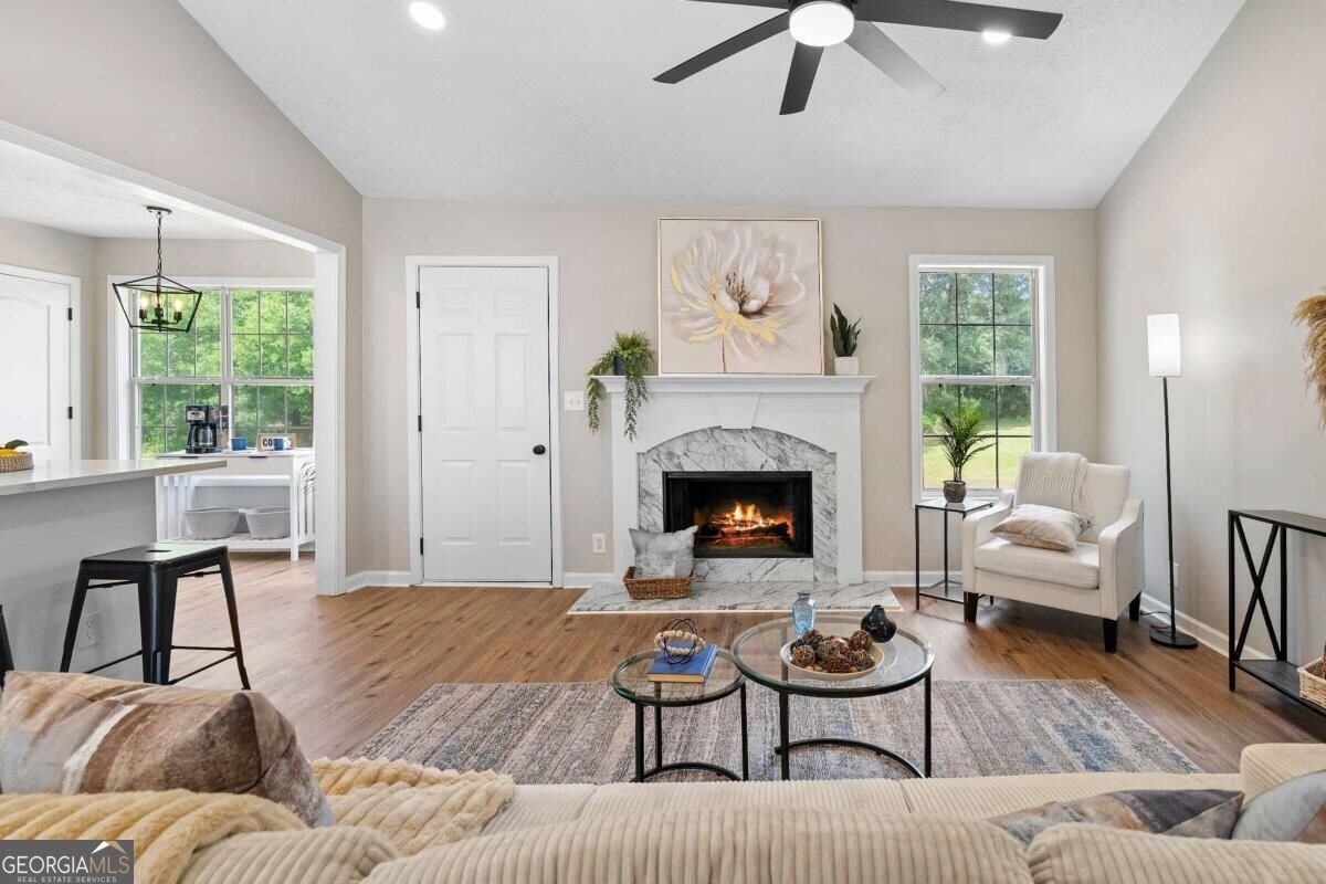 130 Fields Creek Way Covington - Photo 11