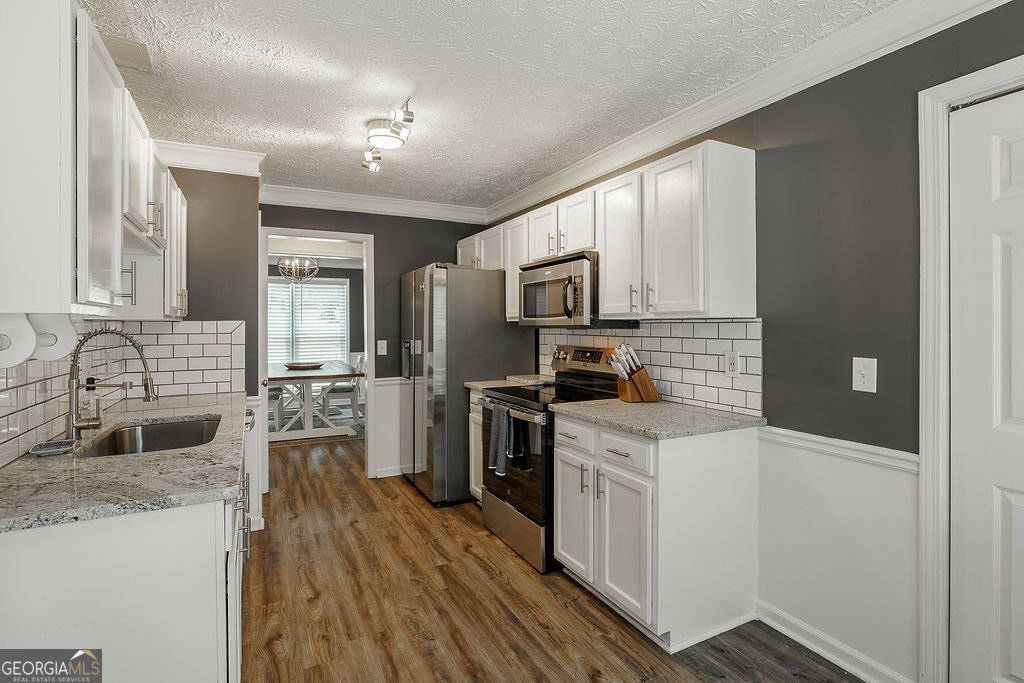 5685 Sugar Crossing Dr. Sugar Hill - Photo 13
