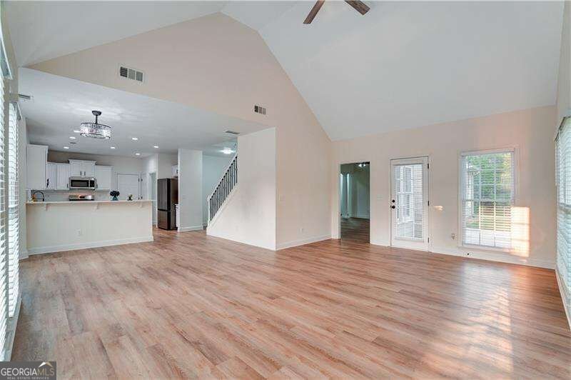 6027 Windfall Court Powder Springs - Photo 19
